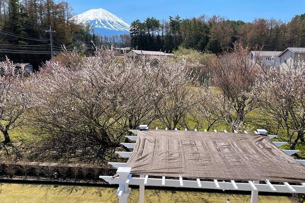 Mt. Fuji Kokoワンちゃんokの新築貸別荘 Fujikawaguchiko Exterior foto